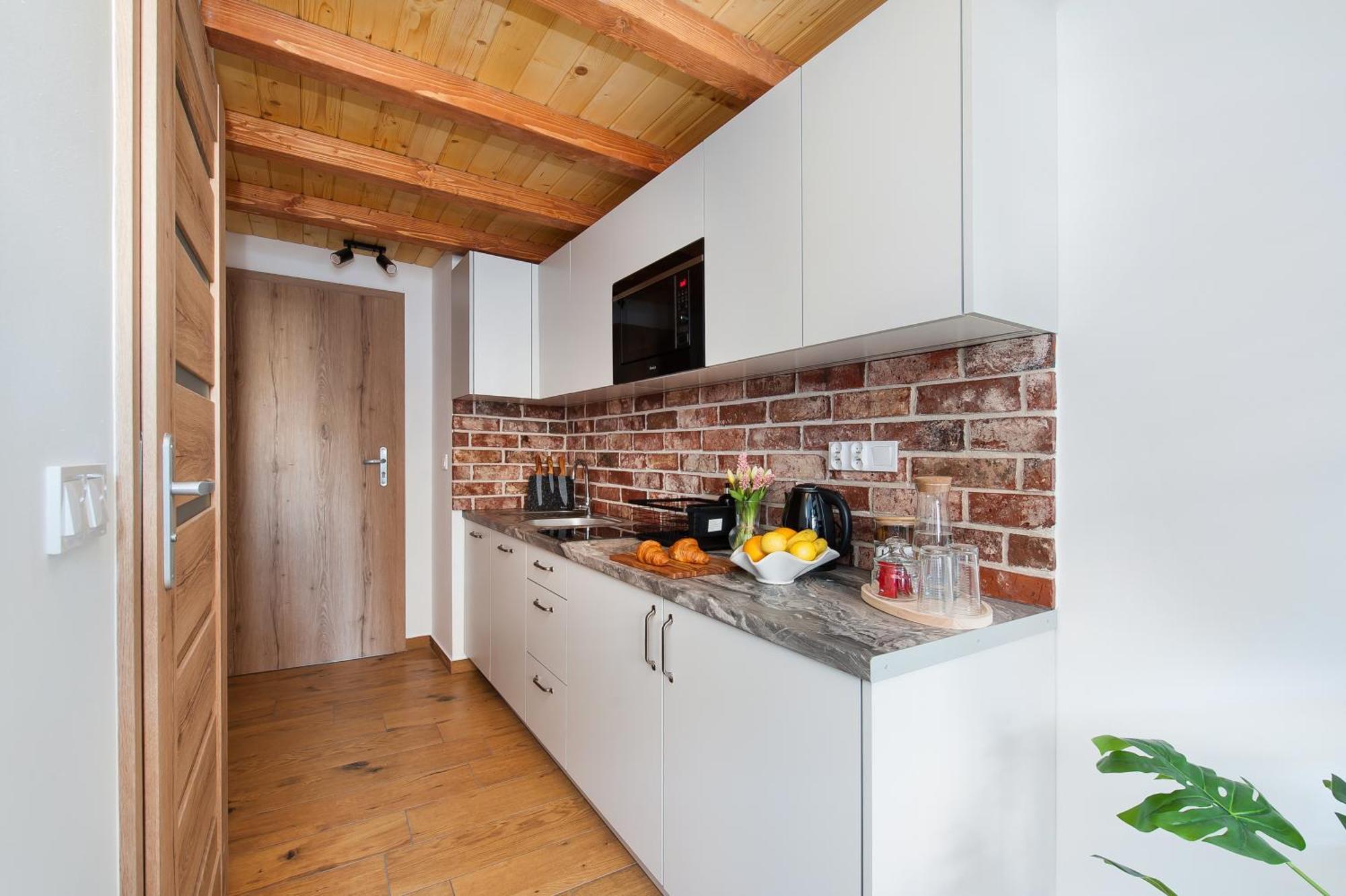Apartamenty Przy Kladce- Kazimierz Old Town Cracóvia Exterior foto
